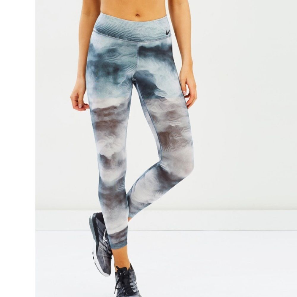 NIKE POWER LEGENDARY TRAINING TIGHTS LARGE